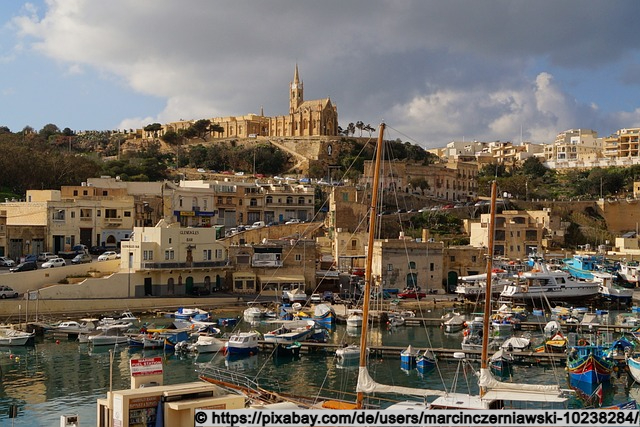 Der Hafen von Gozo